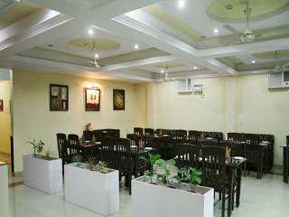 Grand Legacy Hotel Dehradun Restaurant