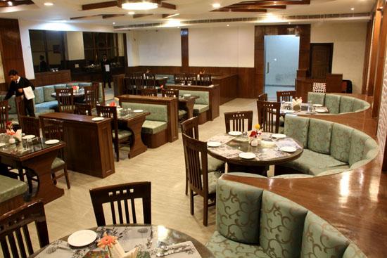 Sun Park Inn Hotel Dehradun Restaurant