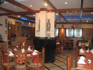 Meedo Grand Hotel Dehradun Restaurant