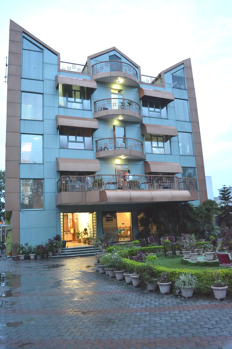 Amrit Regency Hotel Dehradun