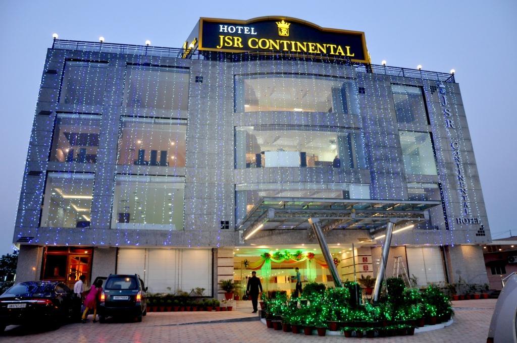JSR Continental Hotel Dehradun