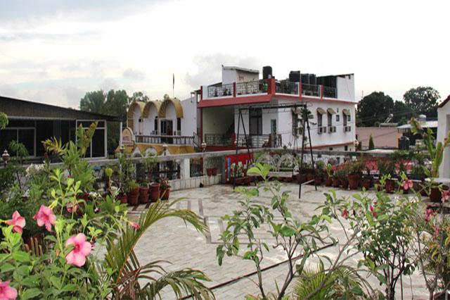Mayank Hotel Dehradun